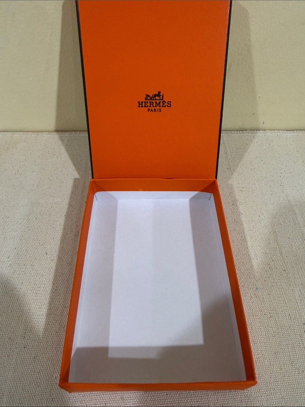 Hermès Orange empty Box - Black Logo Hermes necktie, Belt or a wallet gift box - Picture 3 of 5